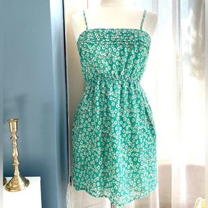 Forever 21 ditsy print mini dress with pintucked details on bust.